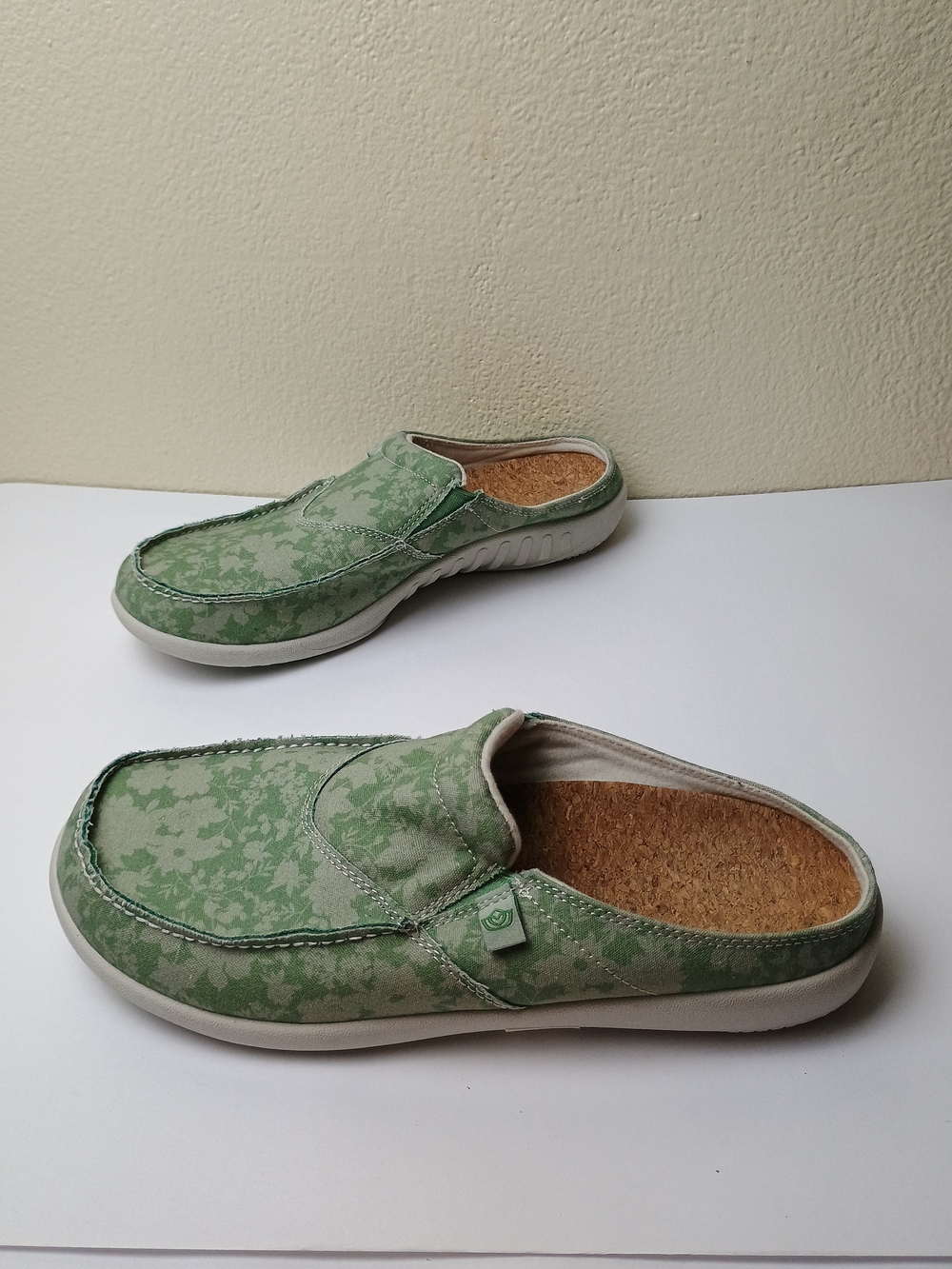 Spenco Orthotic And Metatarsal Canvas Mules Size 11B - Basil Vintage Floral